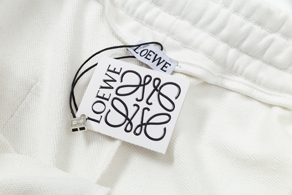 ブランドハーフパンツ側面デザイン